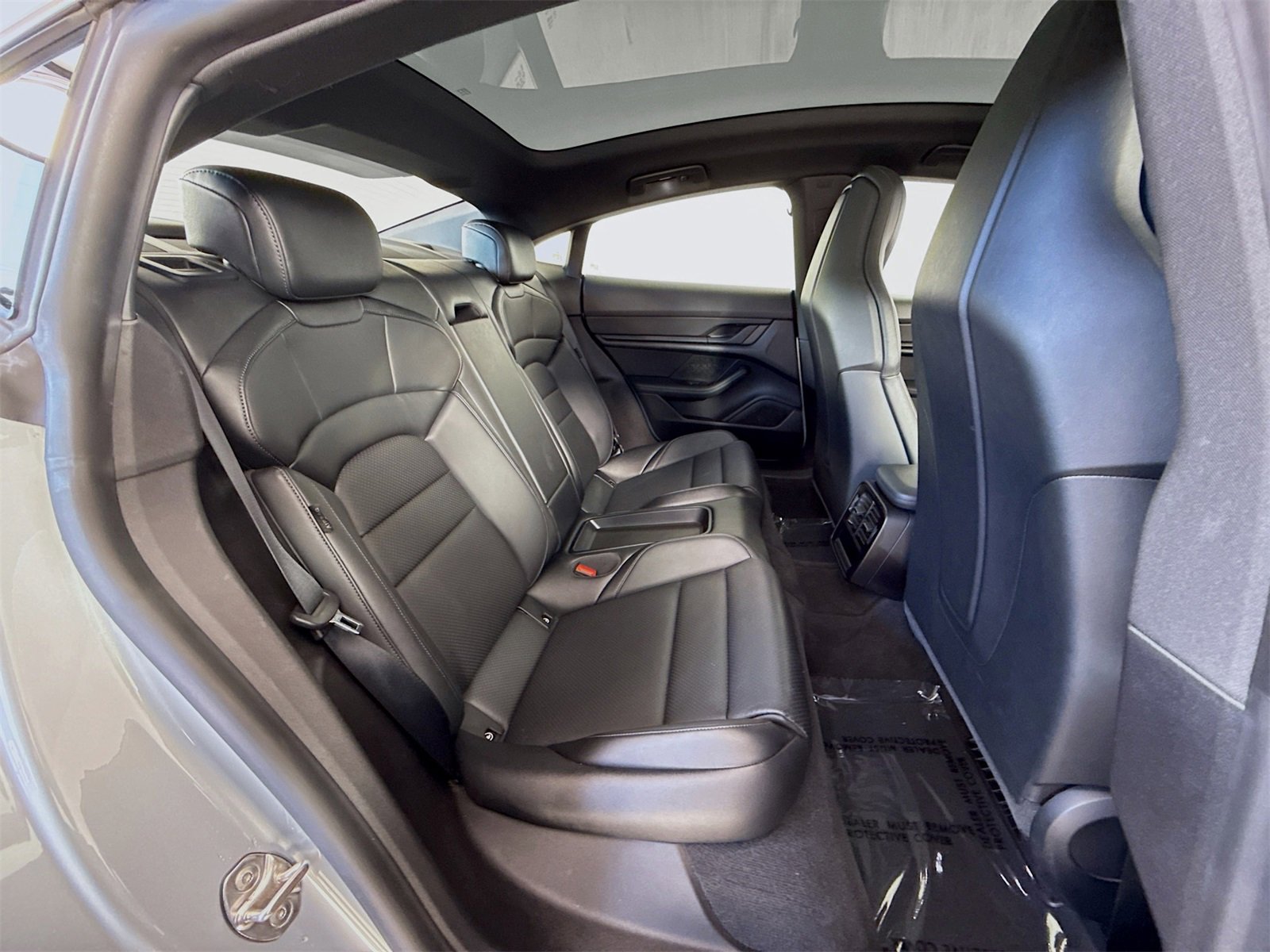 Certified 2022 Porsche Taycan image 20