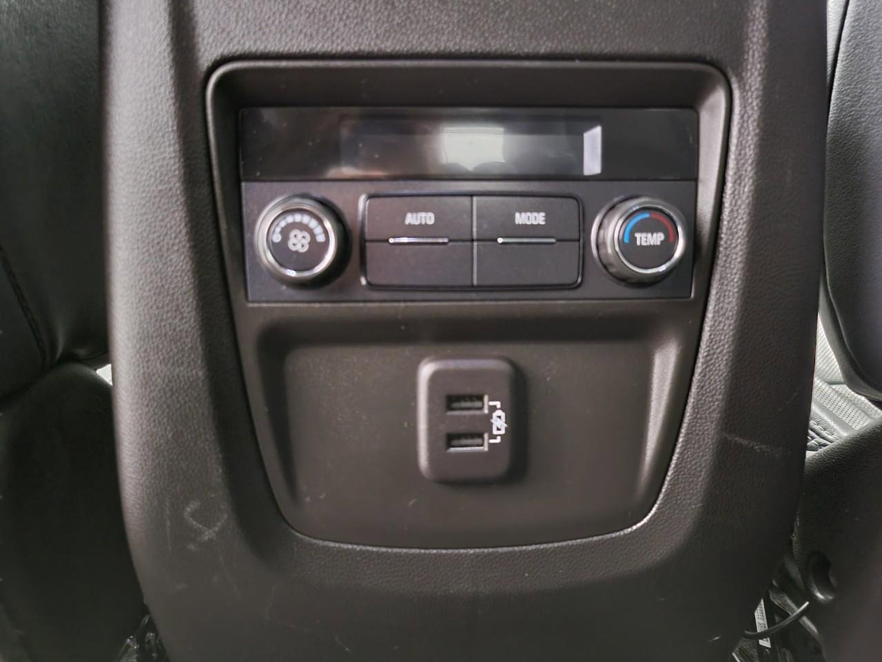 Used 2023 Buick Enclave Essence w/ Experience Buick Package image 22