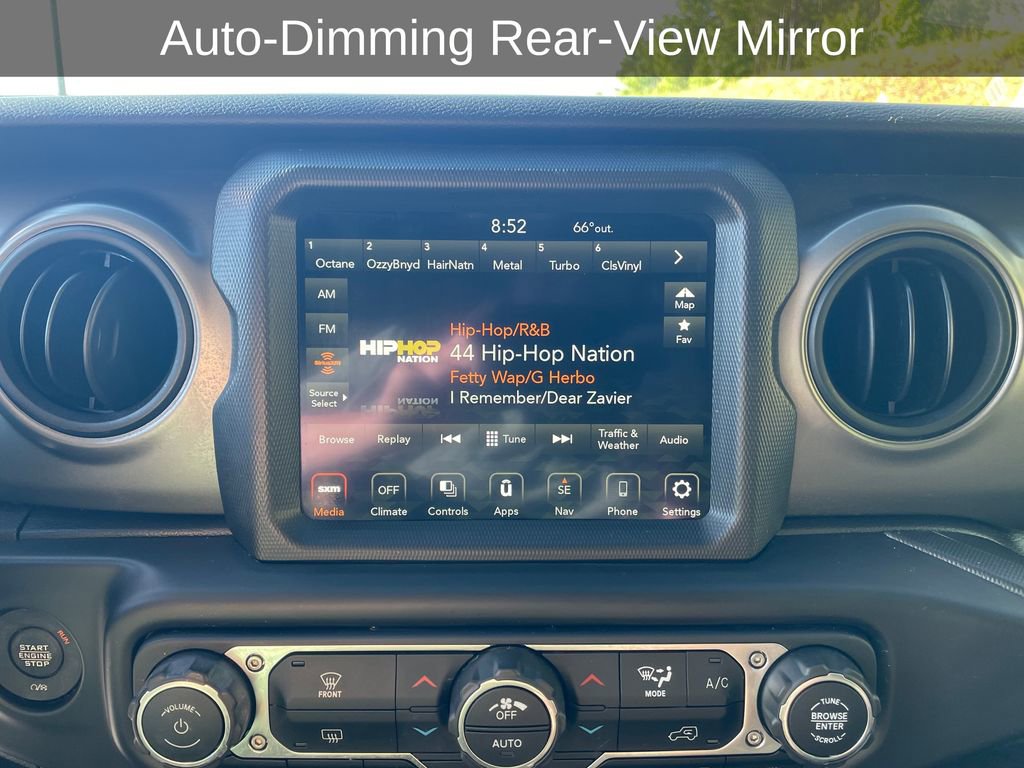 Used 2022 Jeep Wrangler Sport AWD/4WD image 19