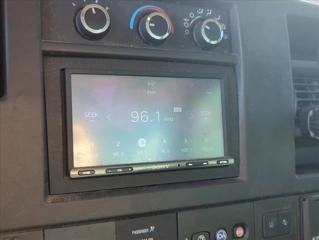 Used 2021 Chevrolet Express 3500 w/ Power Convenience Package image 17