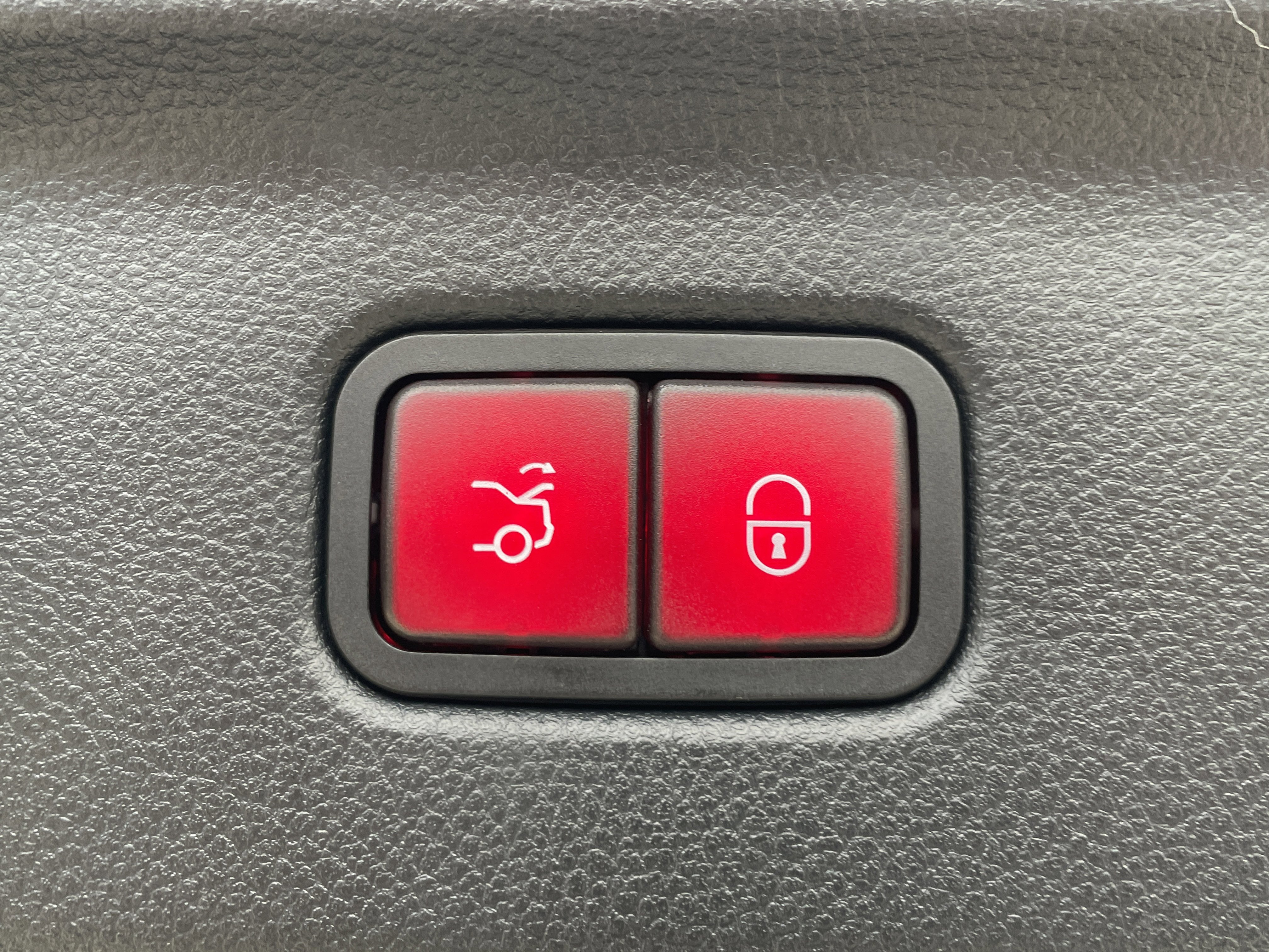 Certified 2024 Mercedes-Benz S 580e 4MATIC Sedan image 11