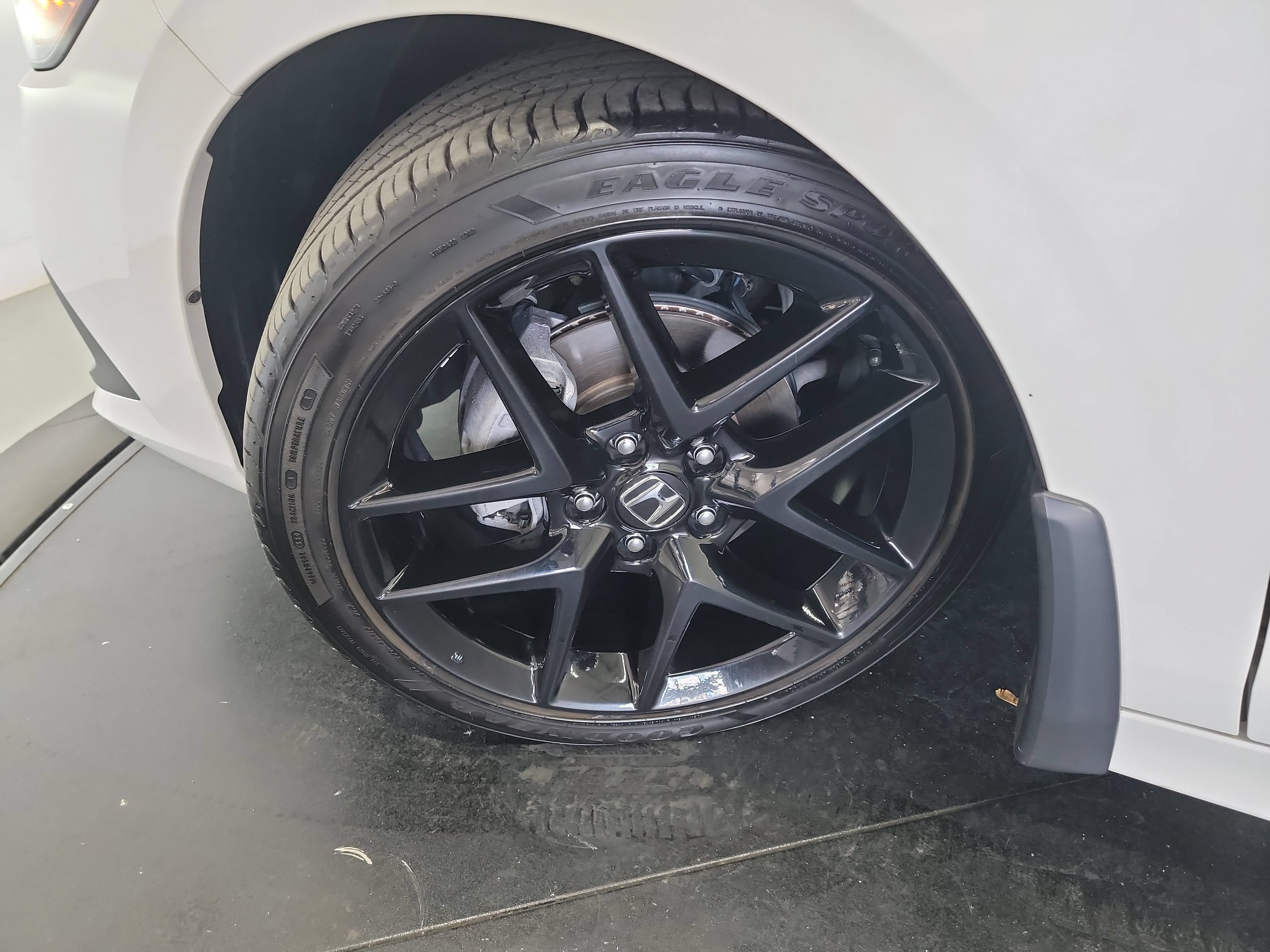 Used 2024 Honda Civic Sport image 29