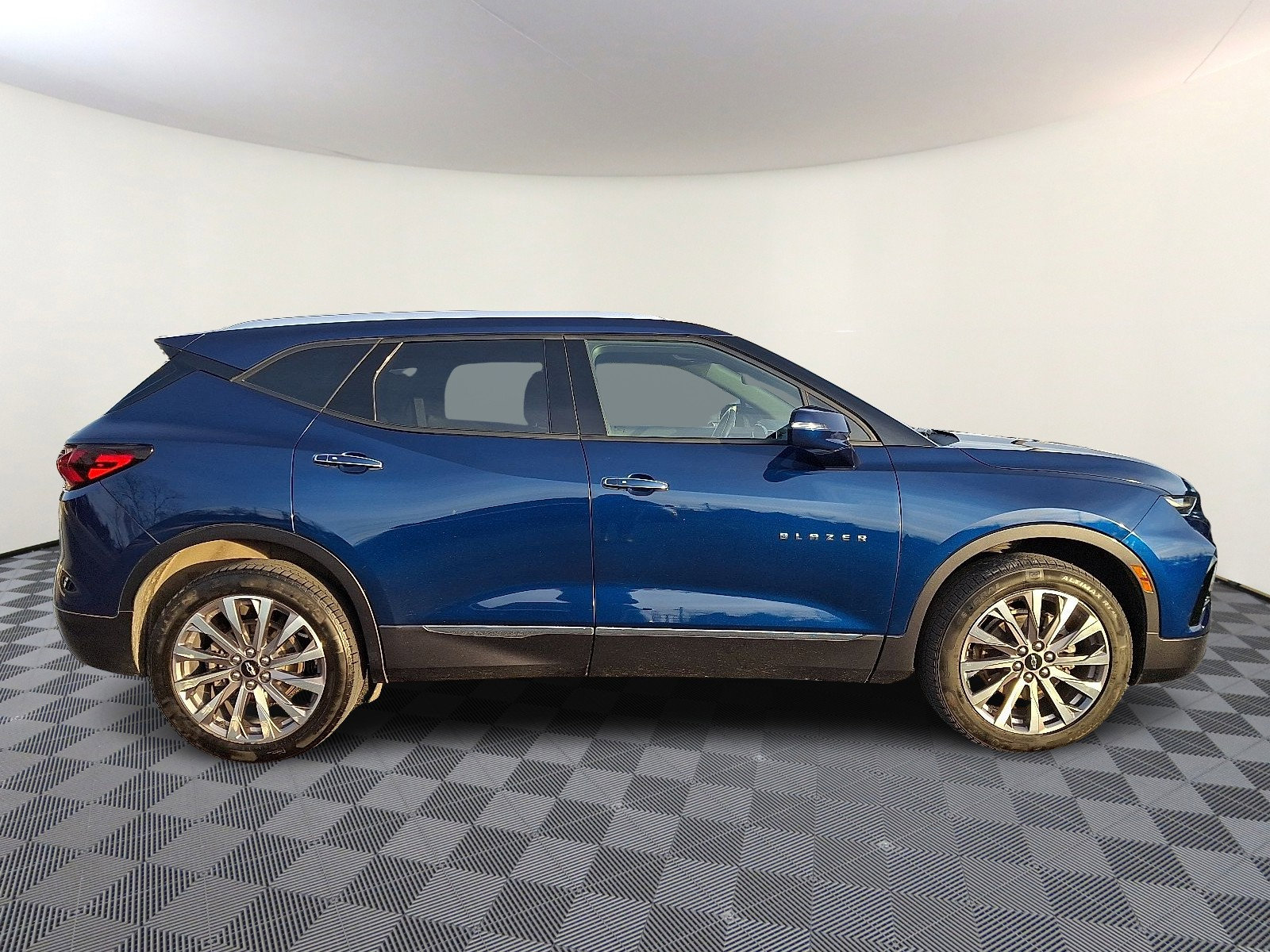 Used 2022 Chevrolet Blazer Premier image 6