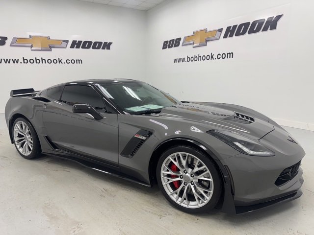 Used 2016 Chevrolet Corvette Z06 w/ 2LZ Preferred Equipment Group image 3