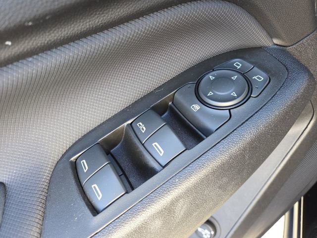 Used 2023 Chevrolet Equinox RS image 32