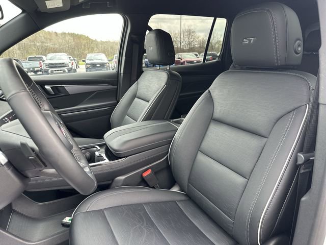 Used 2025 Buick Enclave Sport Touring image 15