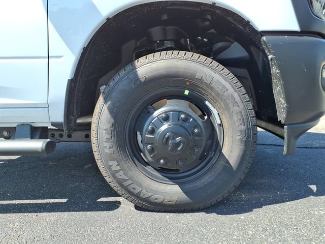 New 2027 RAM 3500 Tradesman AWD/4WD image 9