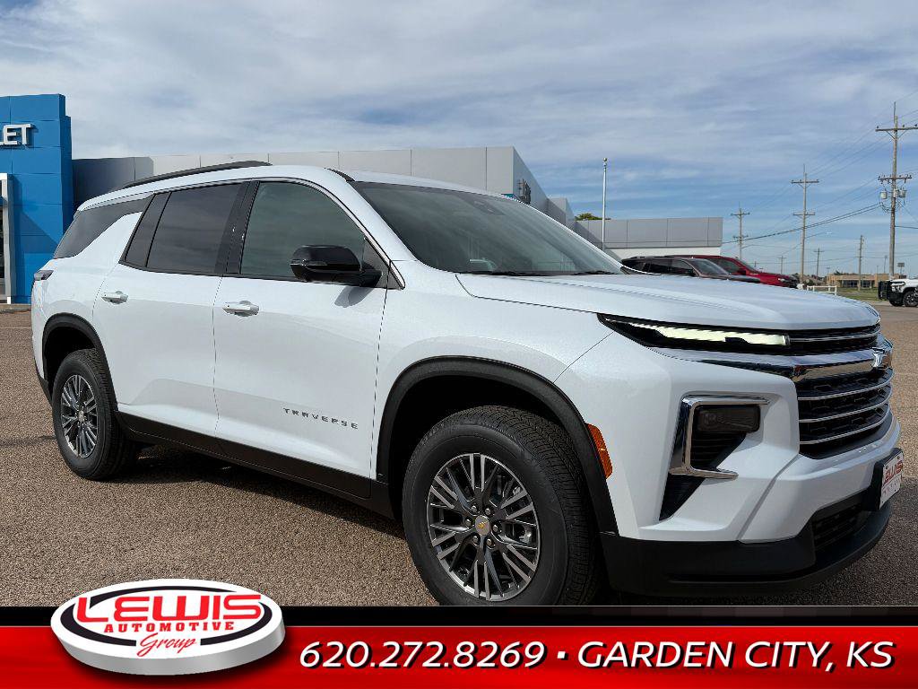 New 2026 Chevrolet Traverse LT image 2