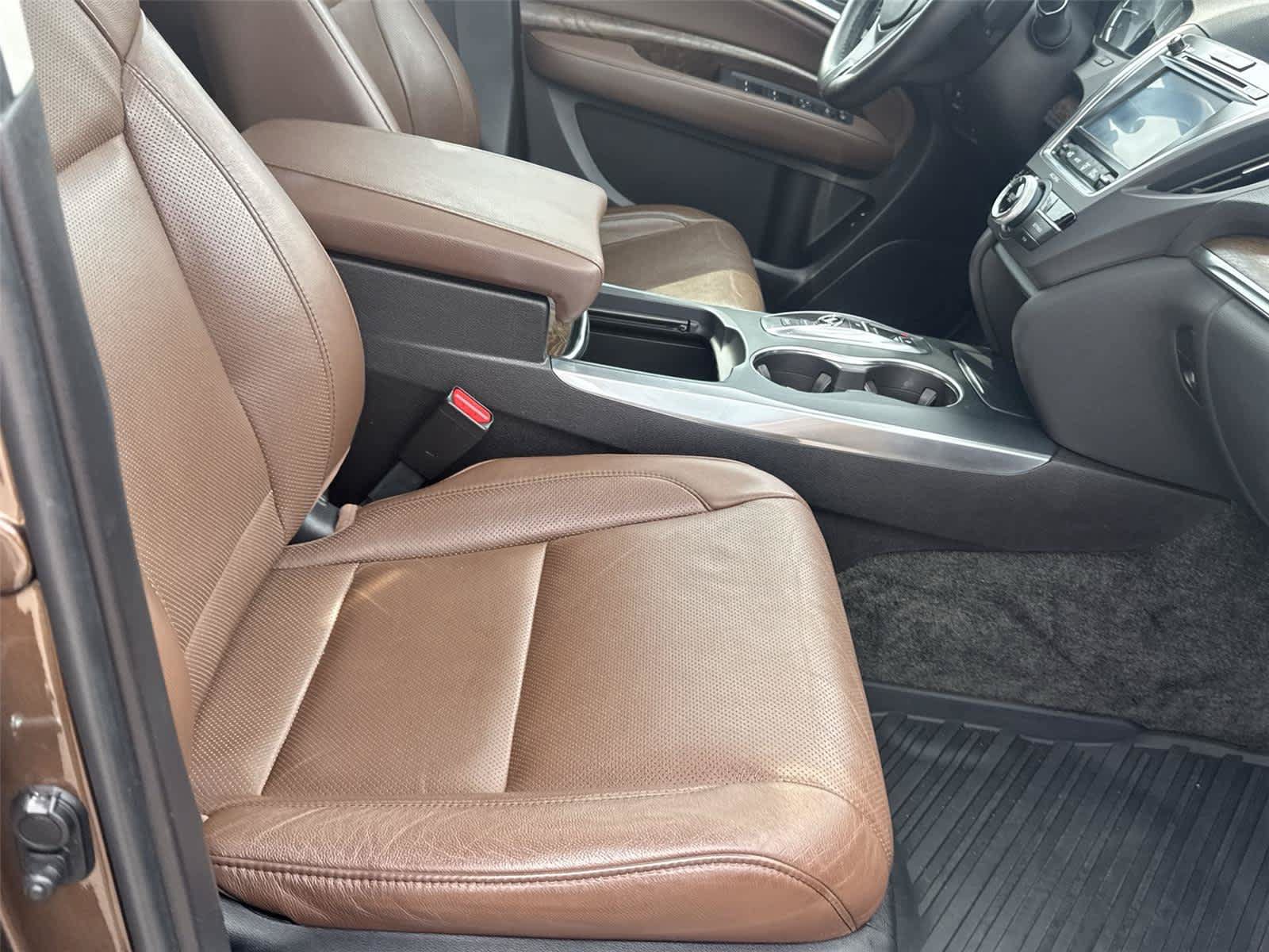 Used 2019 Acura MDX w/ Technology Package AWD/4WD image 18