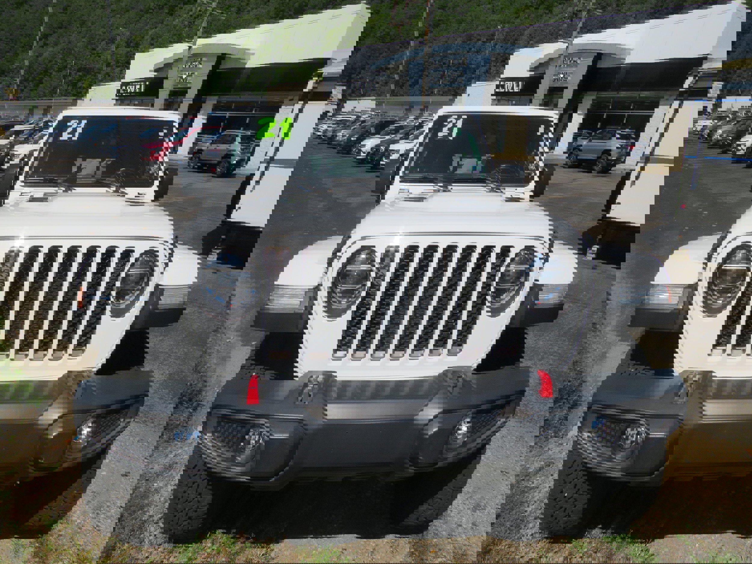 Used 2021 Jeep Gladiator Rubicon image 2