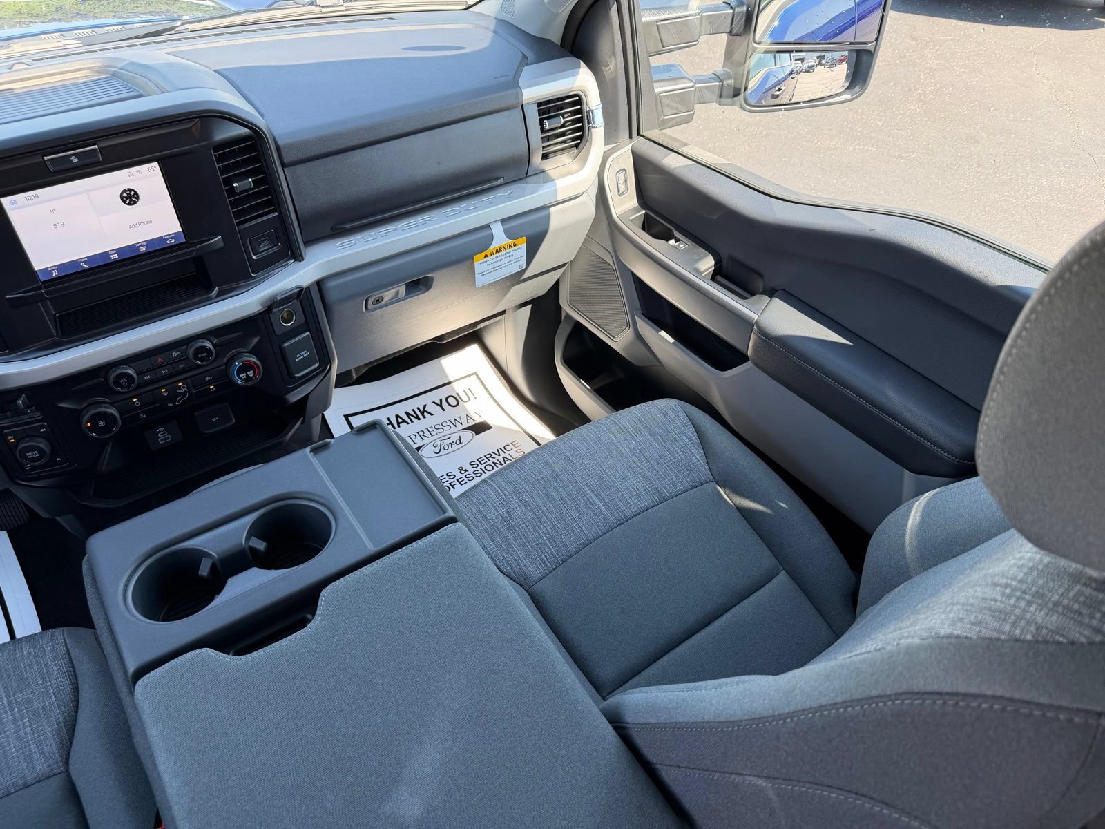 New 2026 Ford F250 XLT w/ FX4 Off-Road Package AWD/4WD image 16