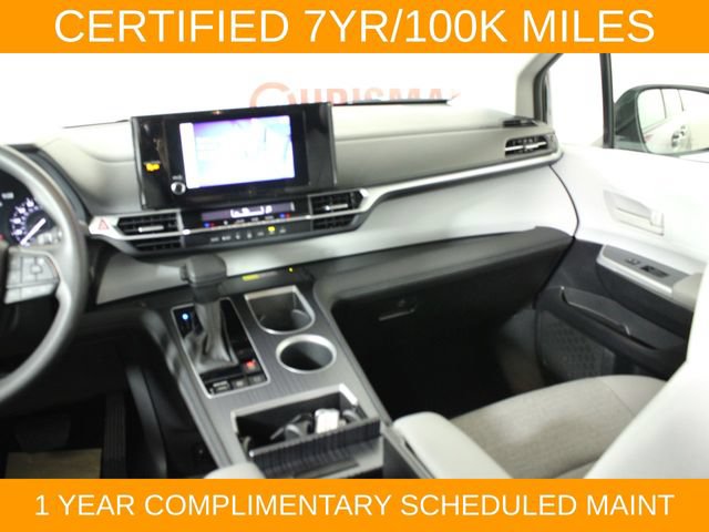 Used 2025 Toyota Sienna LE FWD image 22