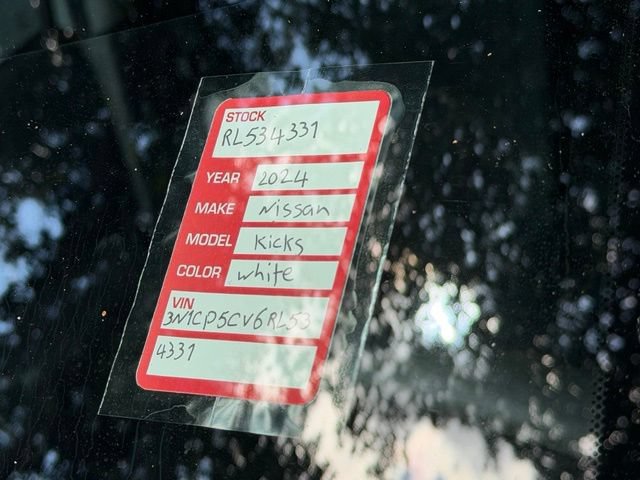 Used 2024 Nissan Kicks SV FWD image 5