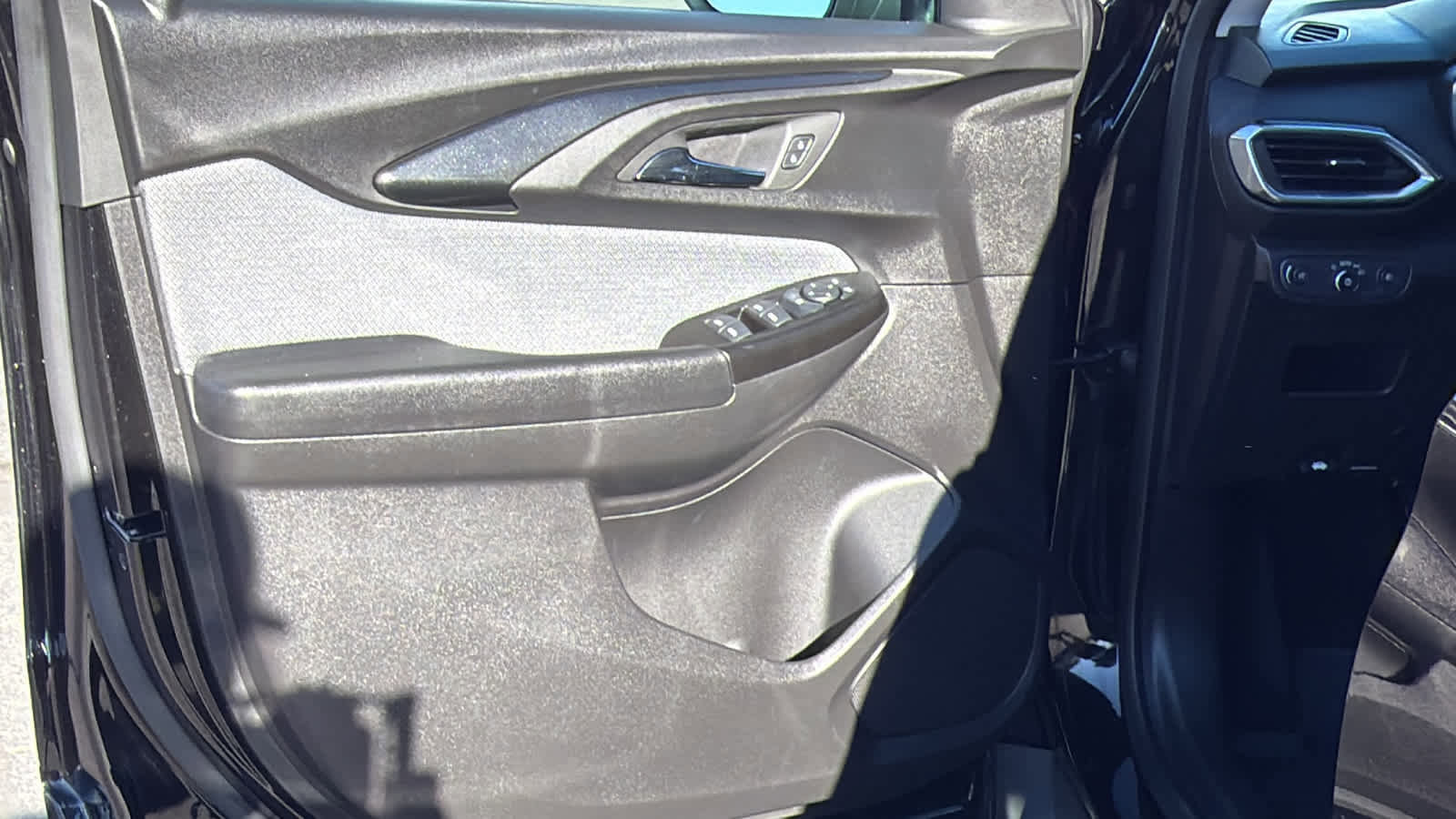 Certified 2023 Chevrolet TrailBlazer LT image 23