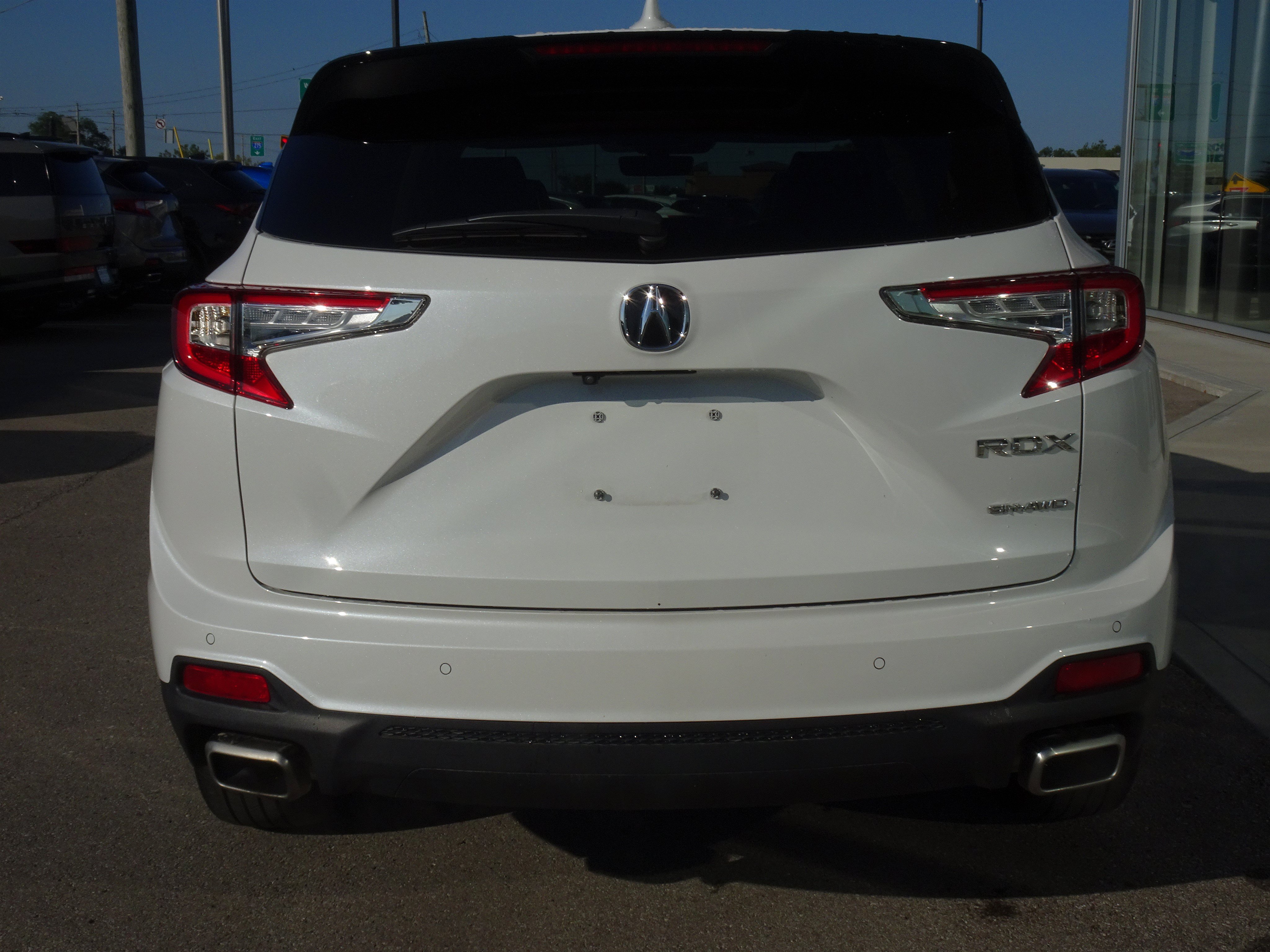 Used 2024 Acura RDX w/ Advance Package AWD/4WD image 4