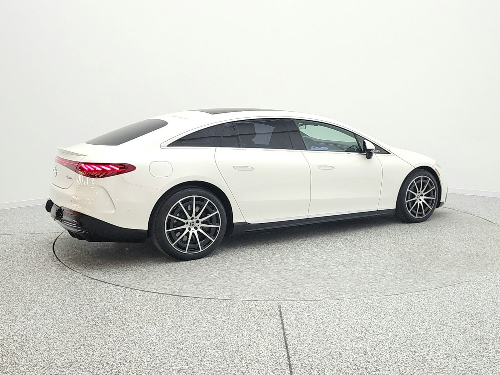 Certified 2023 Mercedes-Benz EQS 580 4MATIC Sedan image 5