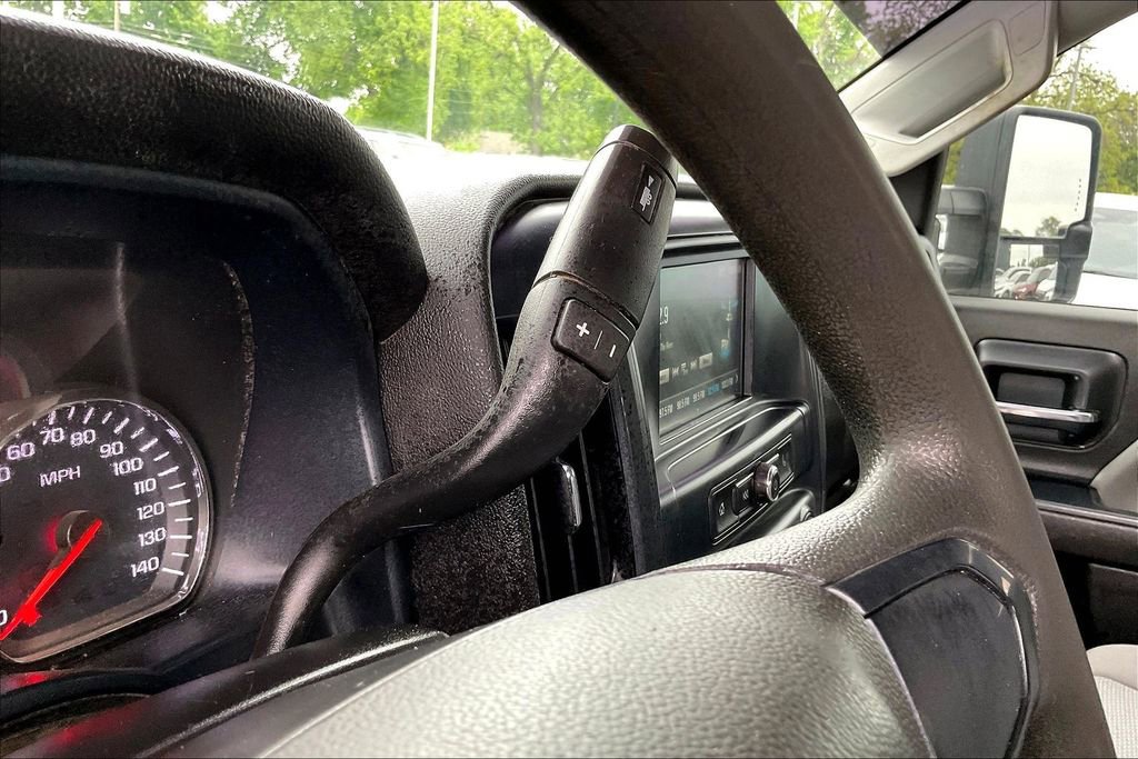 Used 2018 Chevrolet Silverado 3500 W/T AWD/4WD image 19