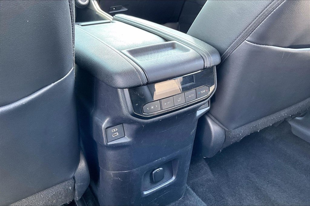 Used 2024 Toyota Grand Highlander AWD image 27