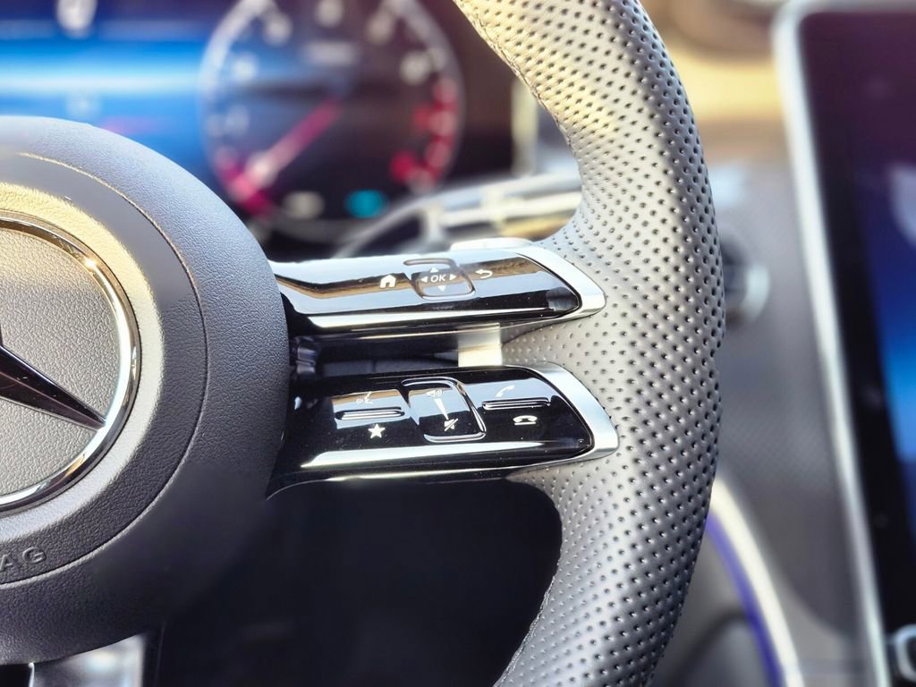 New 2026 Mercedes-Benz GLC 300 4MATIC image 30