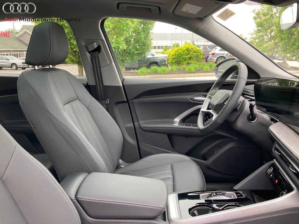 New 2025 Audi Q5 Premium Plus image 17