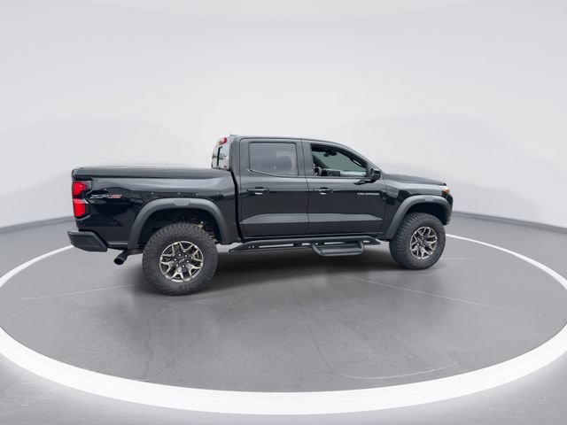 Used 2024 Chevrolet Colorado ZR2 w/ ZR2 Convenience Package III AWD/4WD image 9