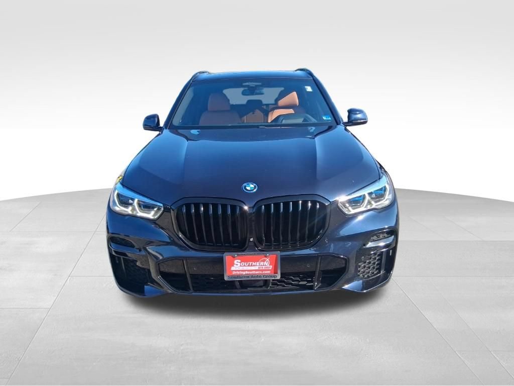 Used 2022 BMW X5 xDrive45e w/ M Sport Package AWD/4WD image 2