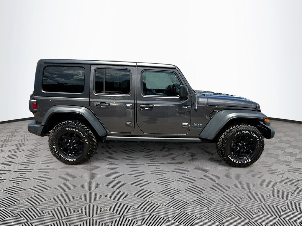 Used 2023 Jeep Wrangler Unlimited w/ Cold Weather Group AWD/4WD image 5