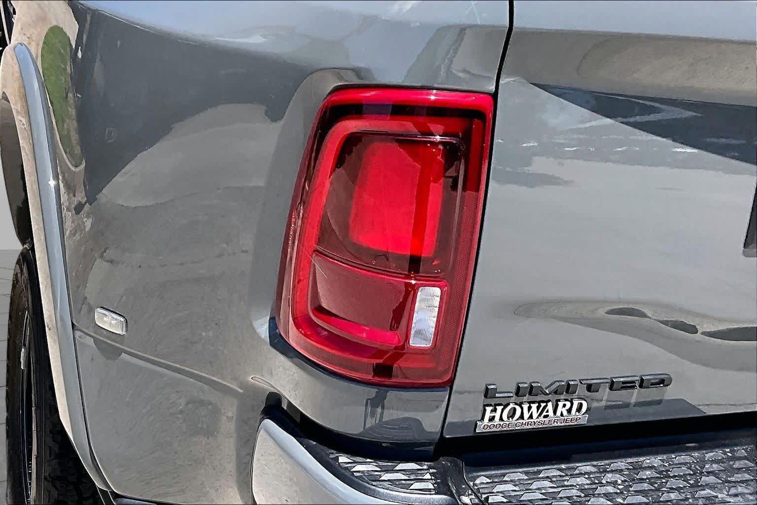 New 2026 RAM 3500 Limited AWD/4WD image 15