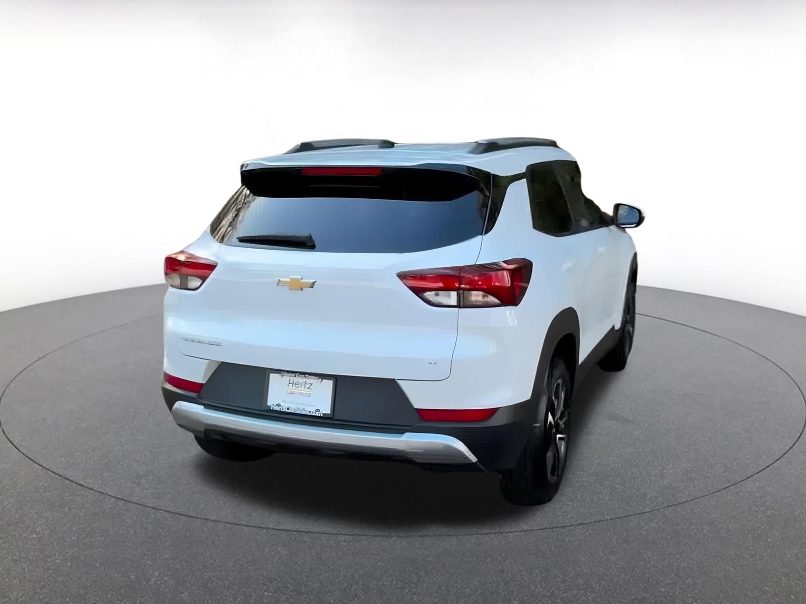 Used 2025 Chevrolet TrailBlazer LT image 14