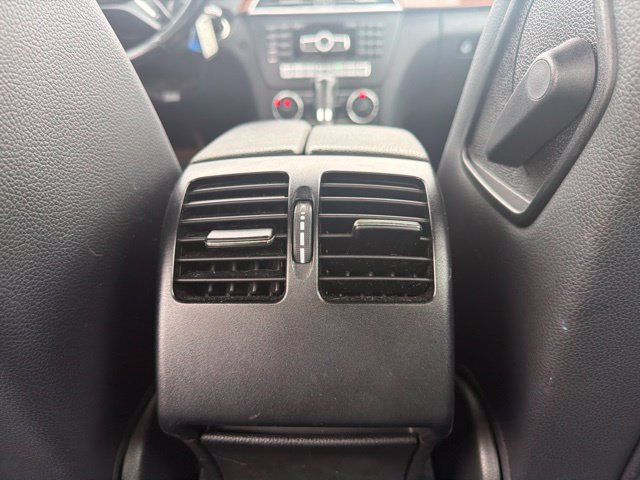 Used 2013 Mercedes-Benz C 300 4MATIC Sedan image 16