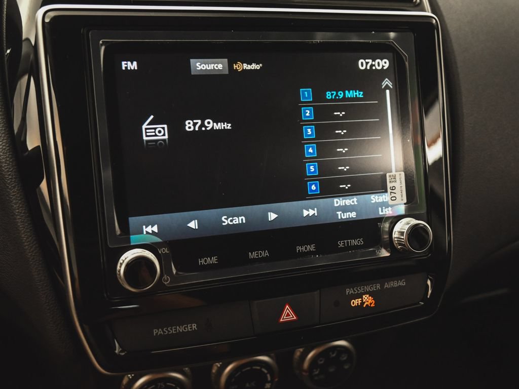 Used 2026 Mitsubishi Outlander Sport ES AWD/4WD image 17