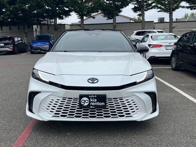 Used 2025 Toyota Camry XSE FWD image 4