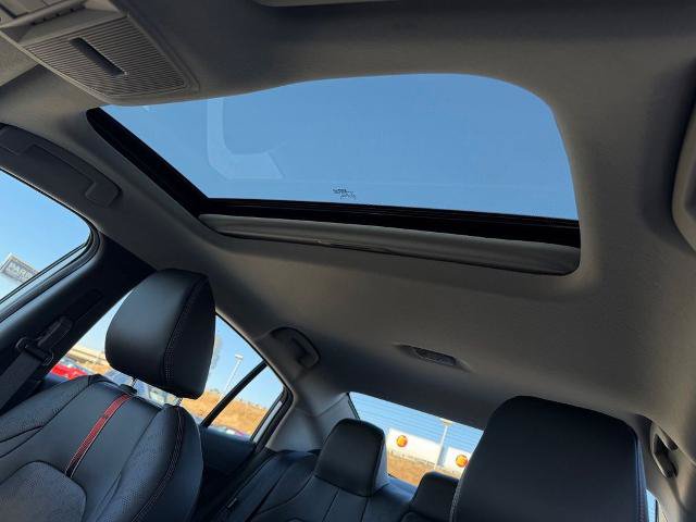 New 2026 Nissan Sentra SR w/ SR Premium Package FWD image 16