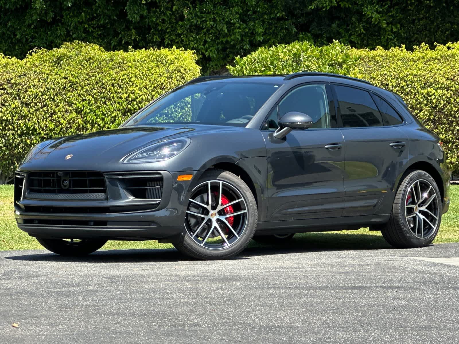New 2026 Porsche Macan S AWD/4WD image 1