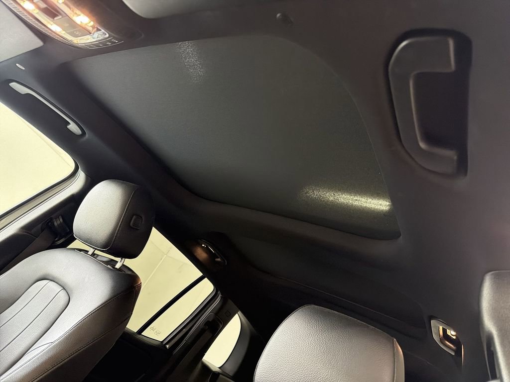 Used 2021 Mercedes-Benz GLB 250 GLB 250 image 25