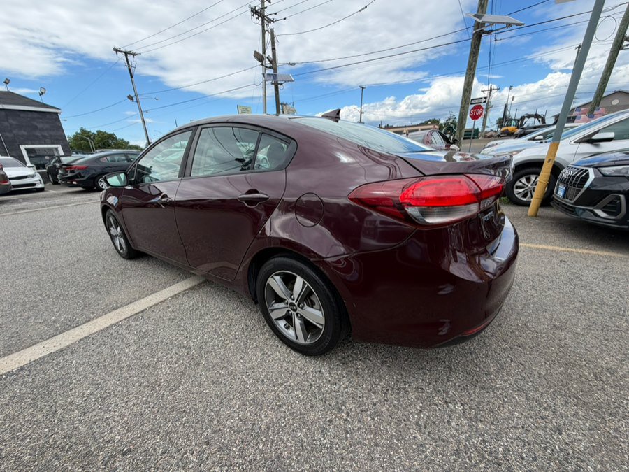 Used 2018 Kia Forte LX w/ LX Popular Package FWD image 2