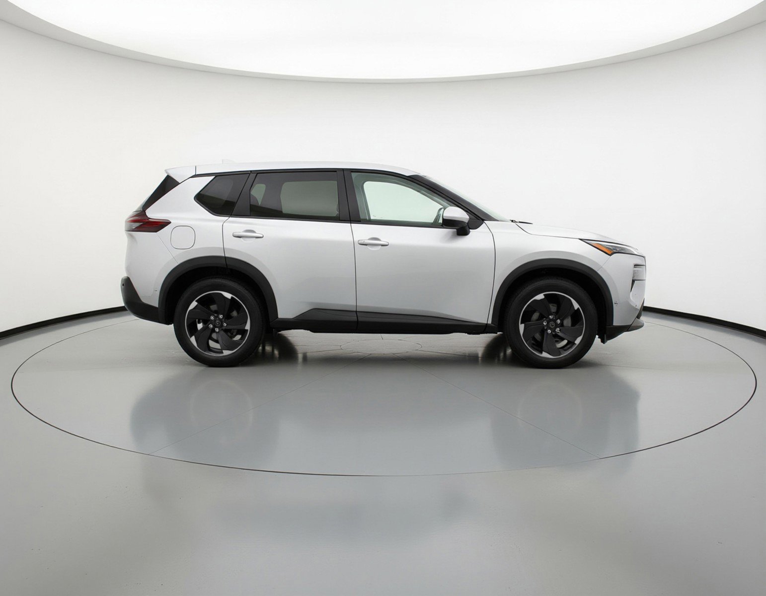 Used 2025 Nissan Rogue SV FWD image 11