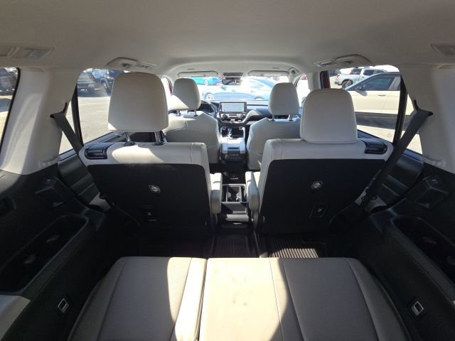 Used 2025 Toyota Grand Highlander FWD image 14