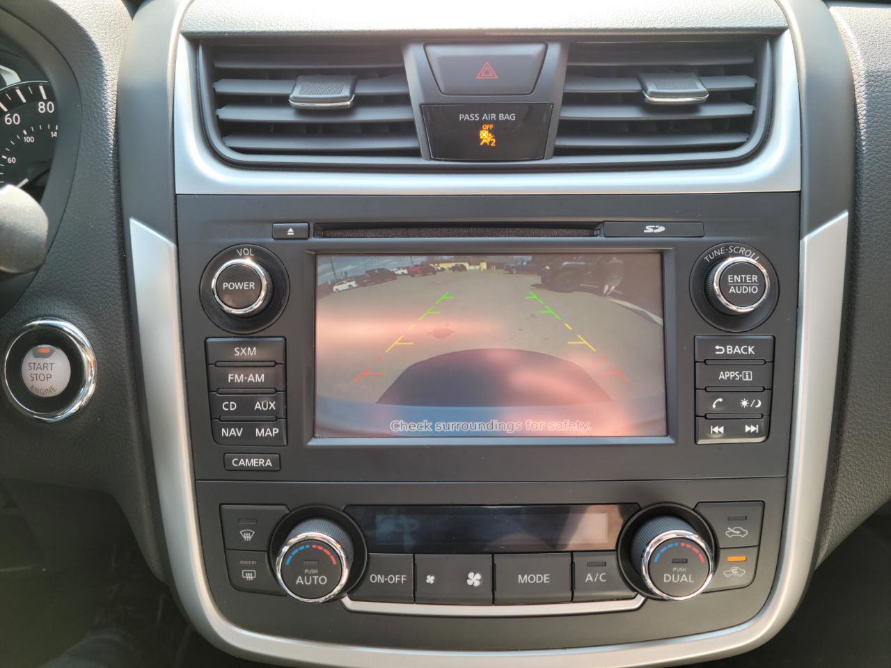 Used 2017 Nissan Altima 2.5 SL w/ 2.5 Technology Package image 11