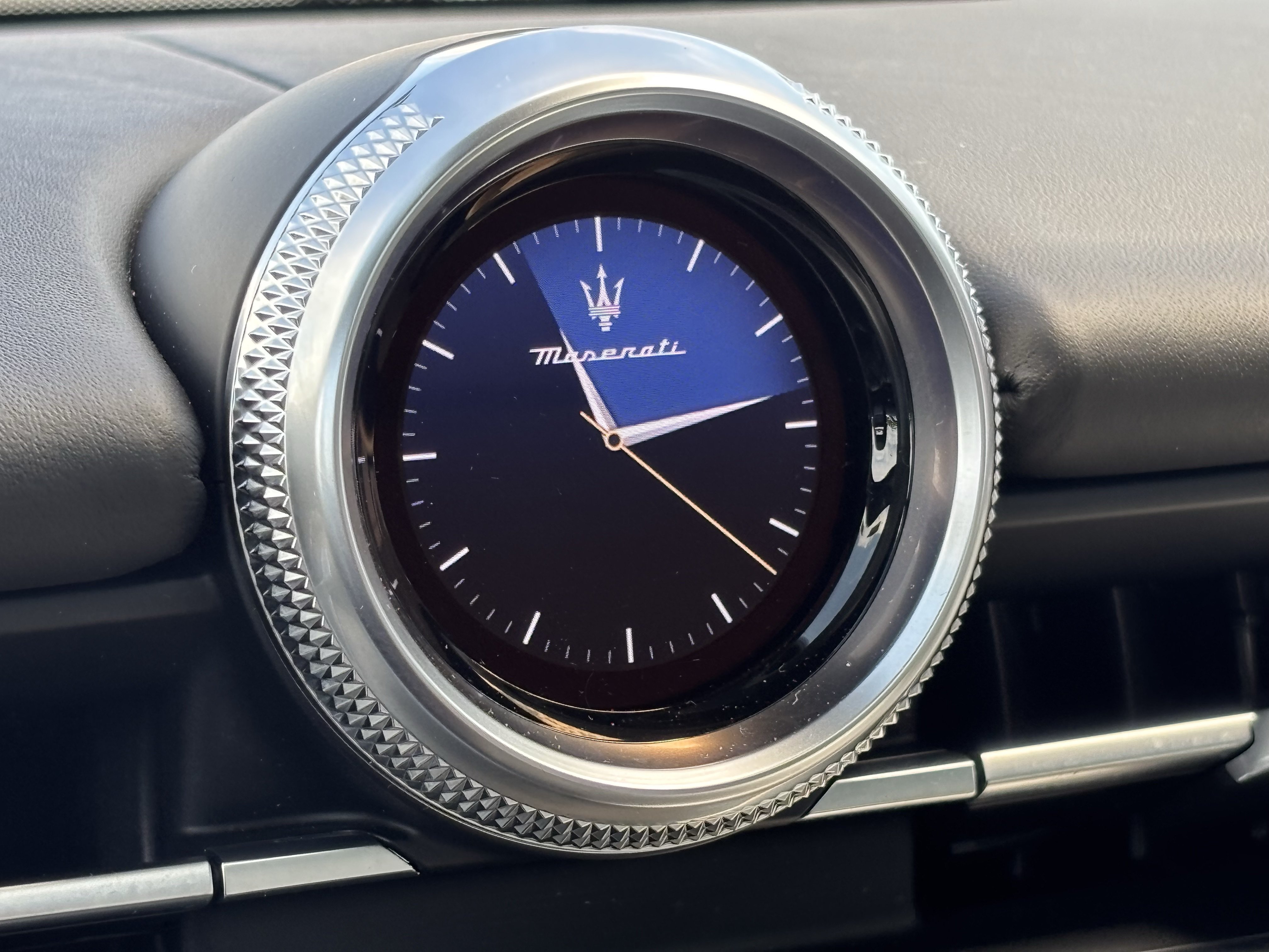 Used 2023 Maserati Grecale Modena AWD/4WD image 25