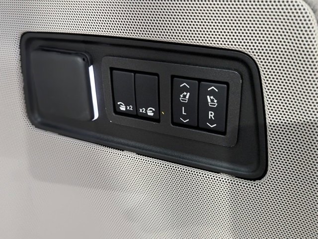 Certified 2024 Cadillac Escalade ESV Sport Platinum w/ LPO, ONYX Package image 35