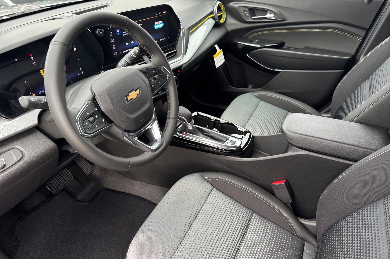 New 2026 Chevrolet Trax LT w/ Driver Confidence Package image 9