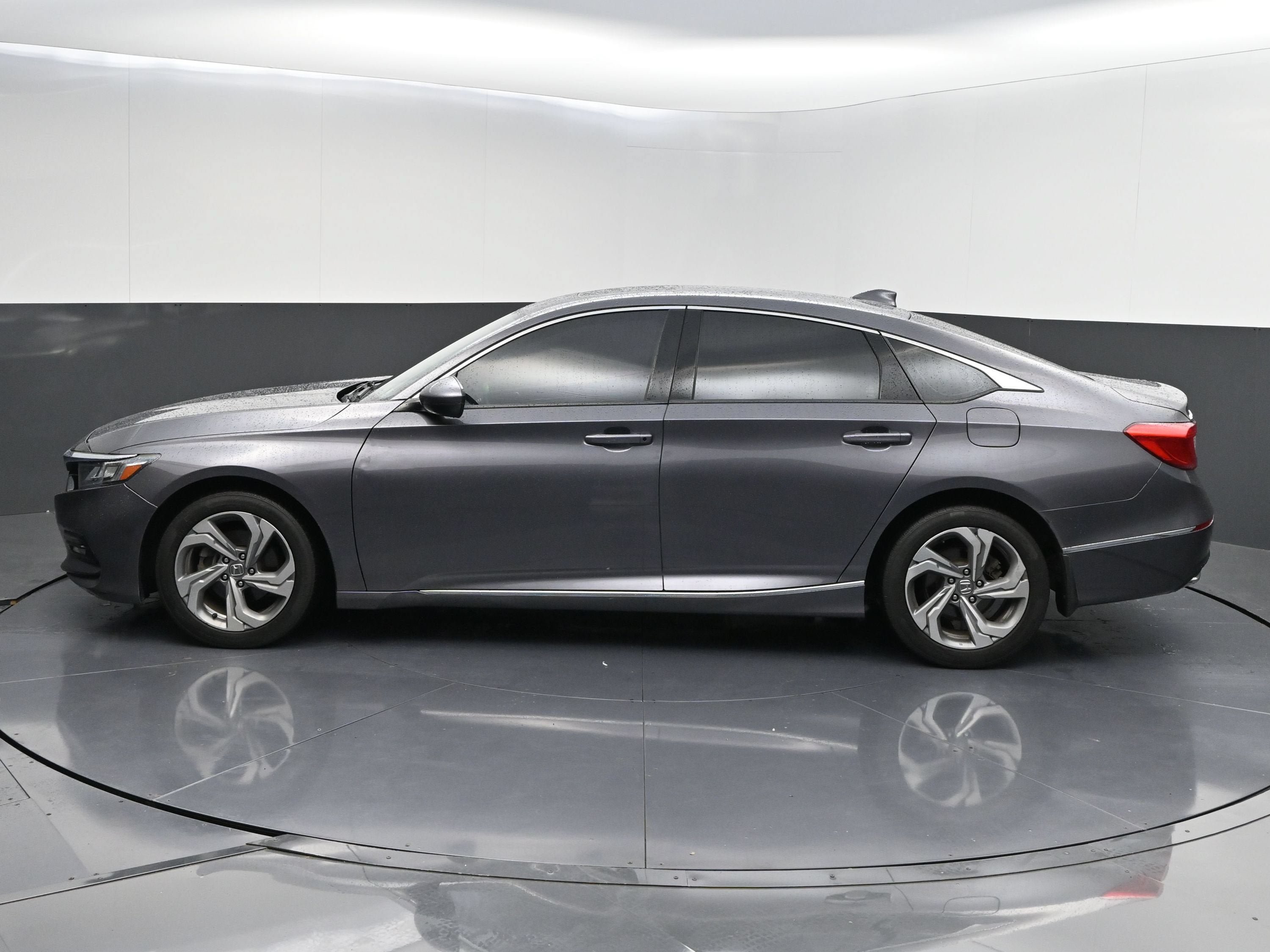 Used 2019 Honda Accord EX-L image 4