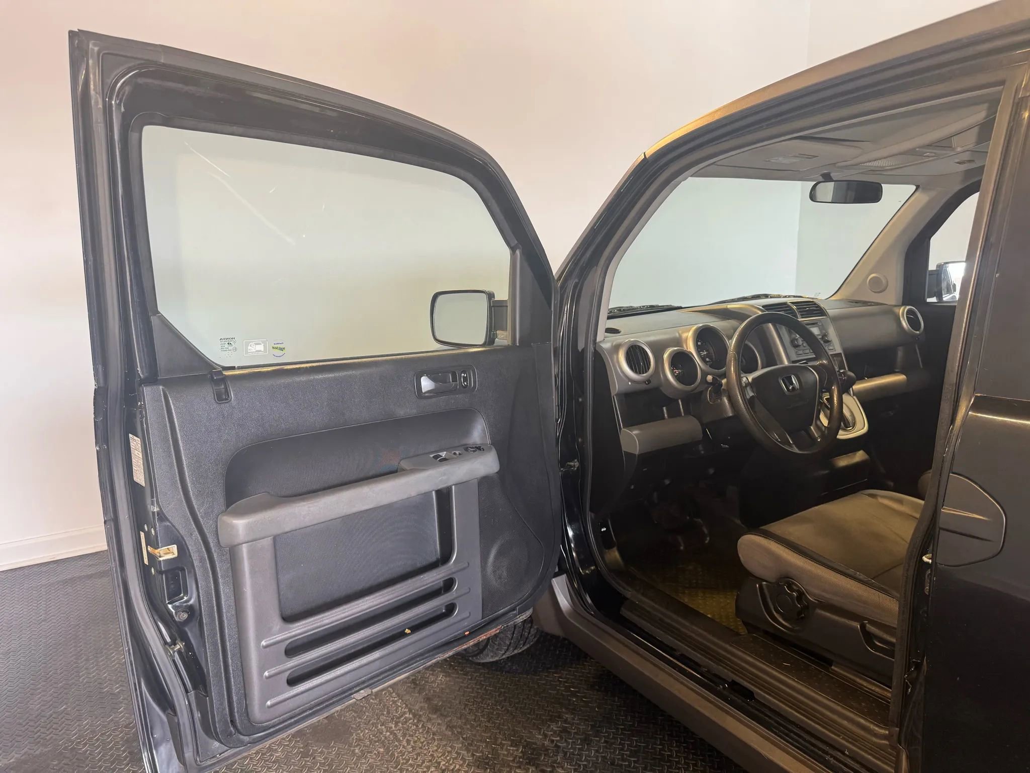 Used 2003 Honda Element EX image 8