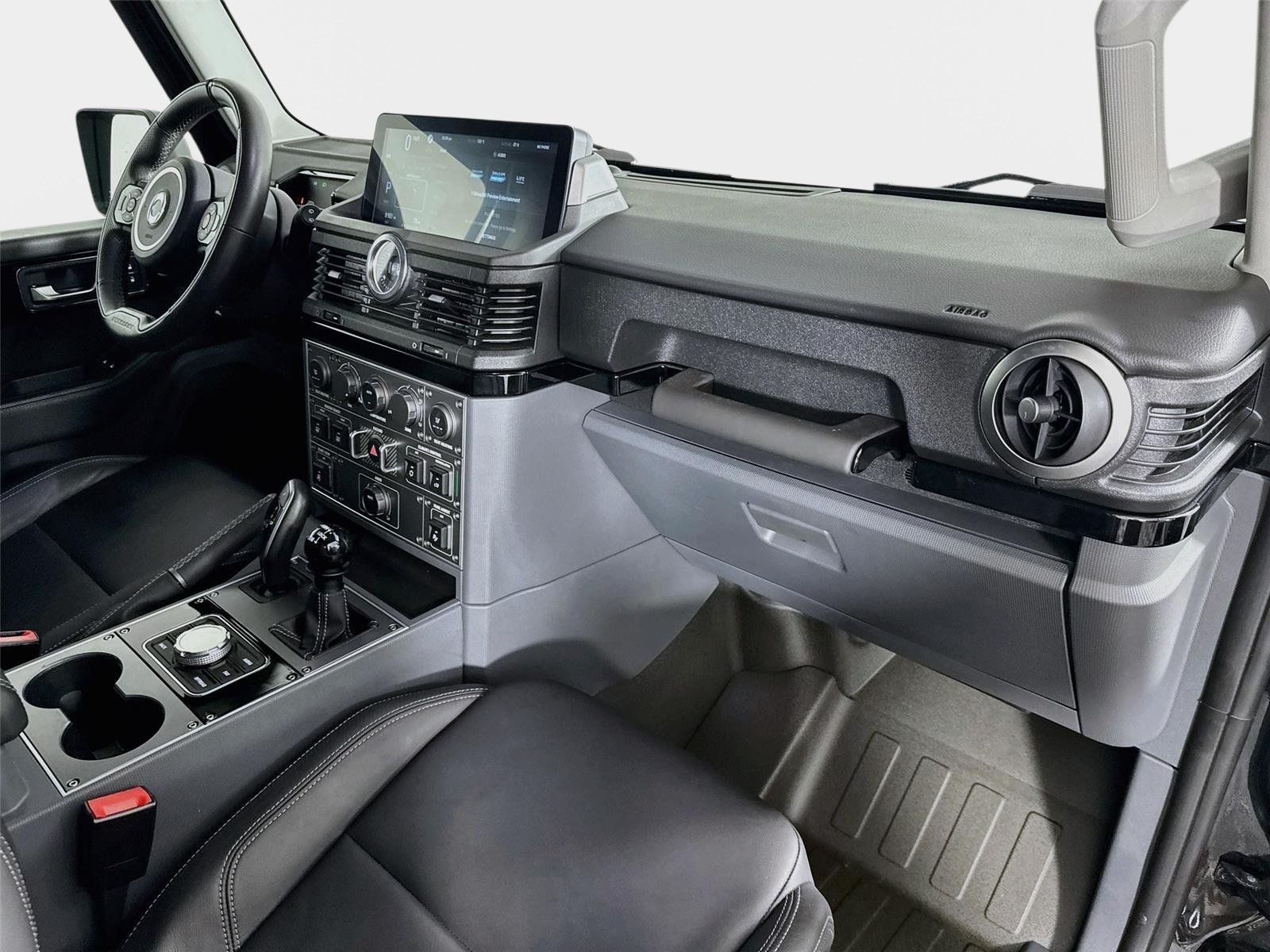 Used 2024 INEOS Grenadier Station Wagon AWD/4WD image 27