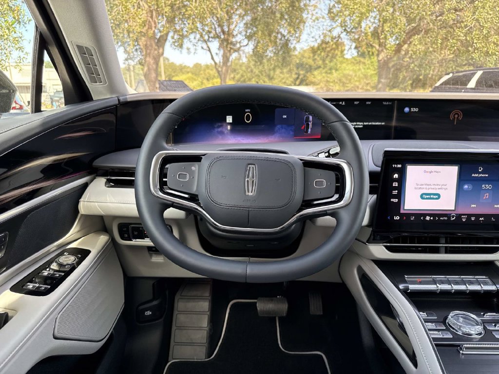 New 2026 Lincoln Nautilus Premier AWD/4WD image 17