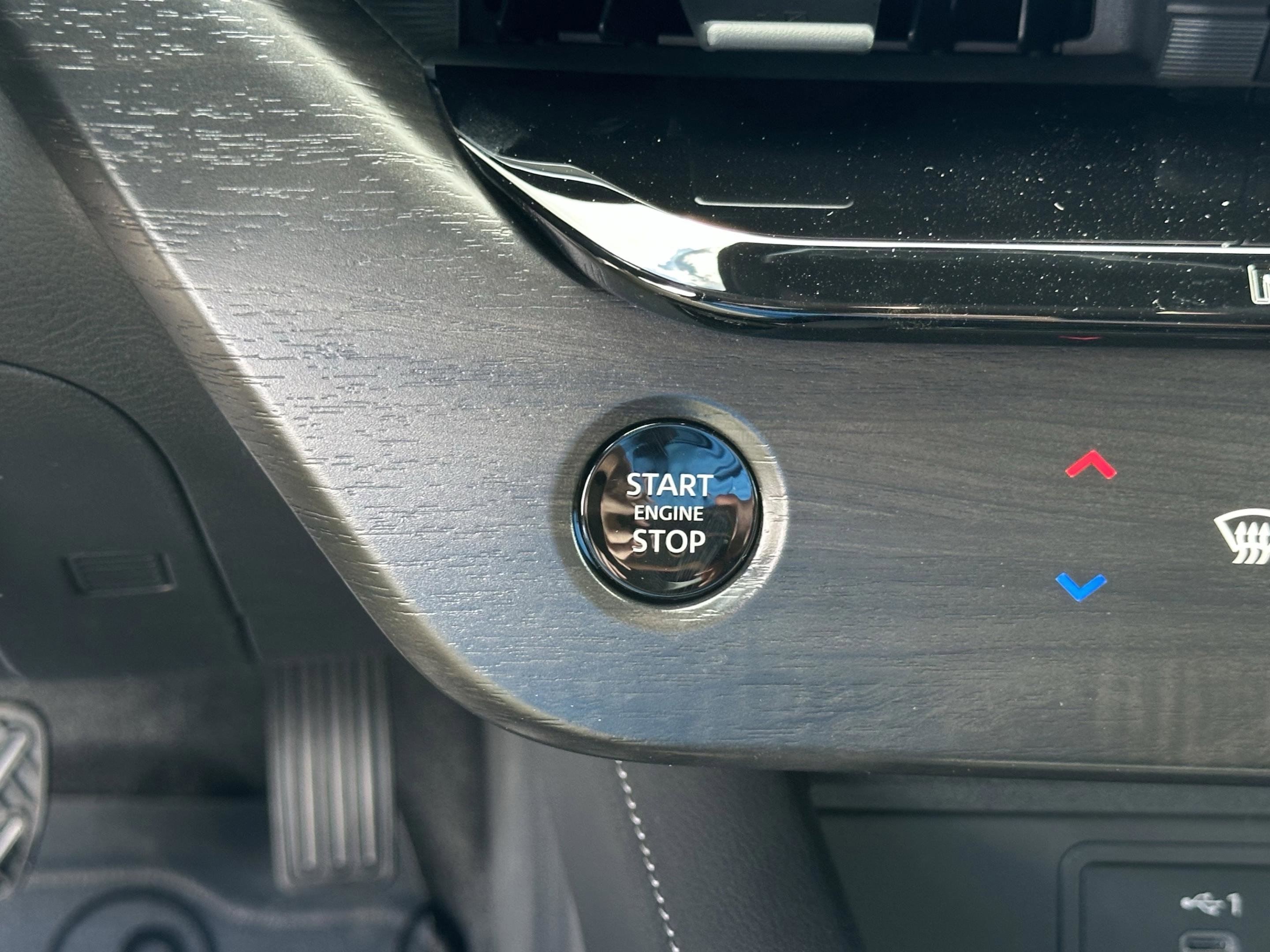 New 2026 Nissan Murano Platinum w/ Cargo Package image 28