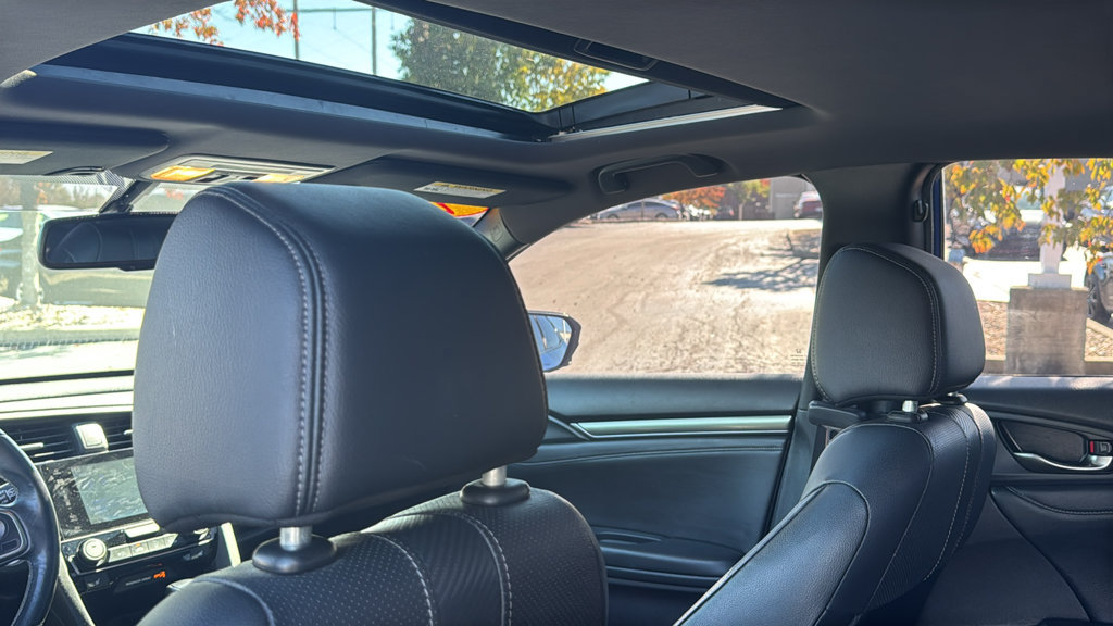Used 2018 Honda Civic EX-L image 31