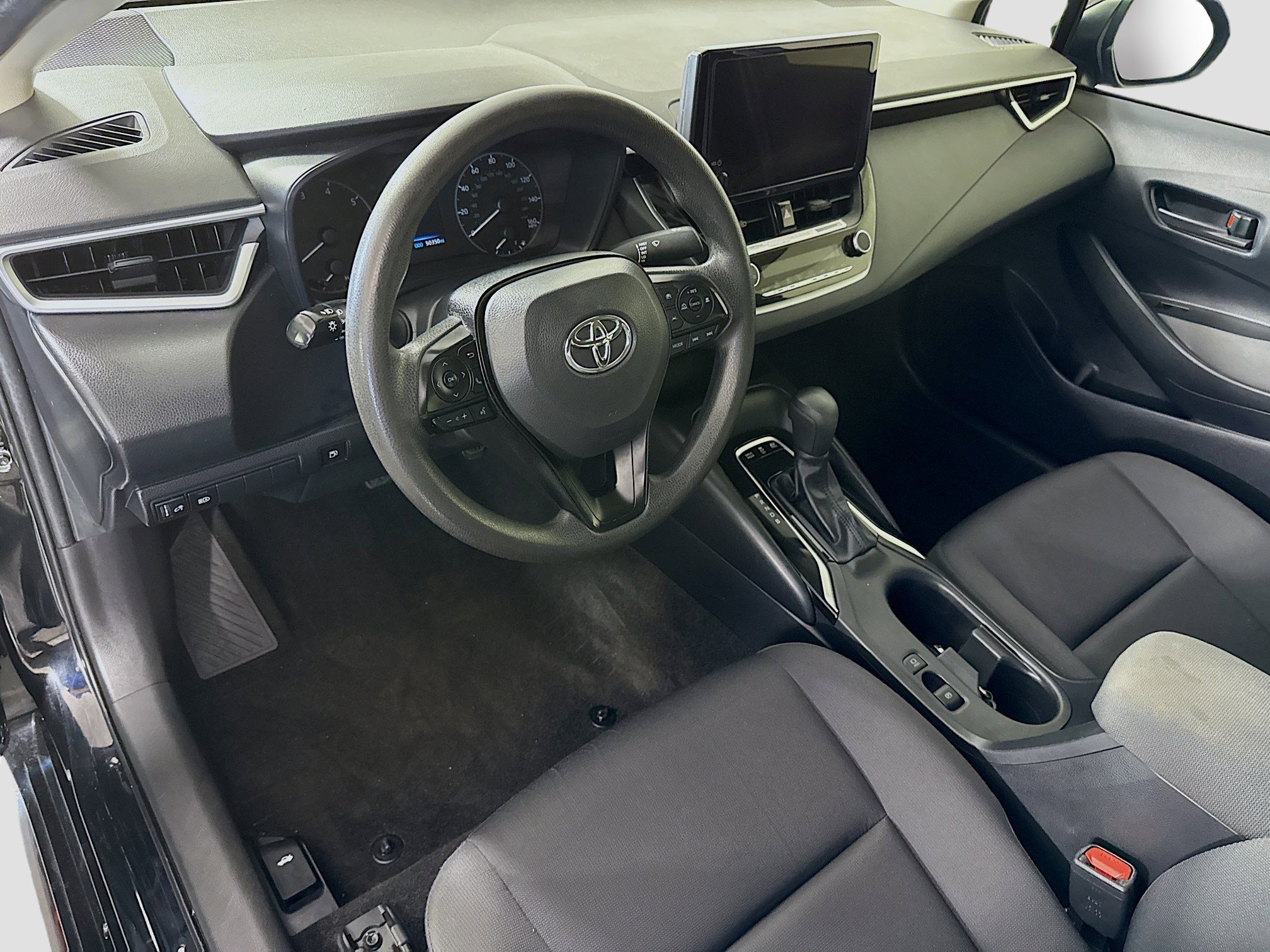Used 2024 Toyota Corolla LE FWD image 22