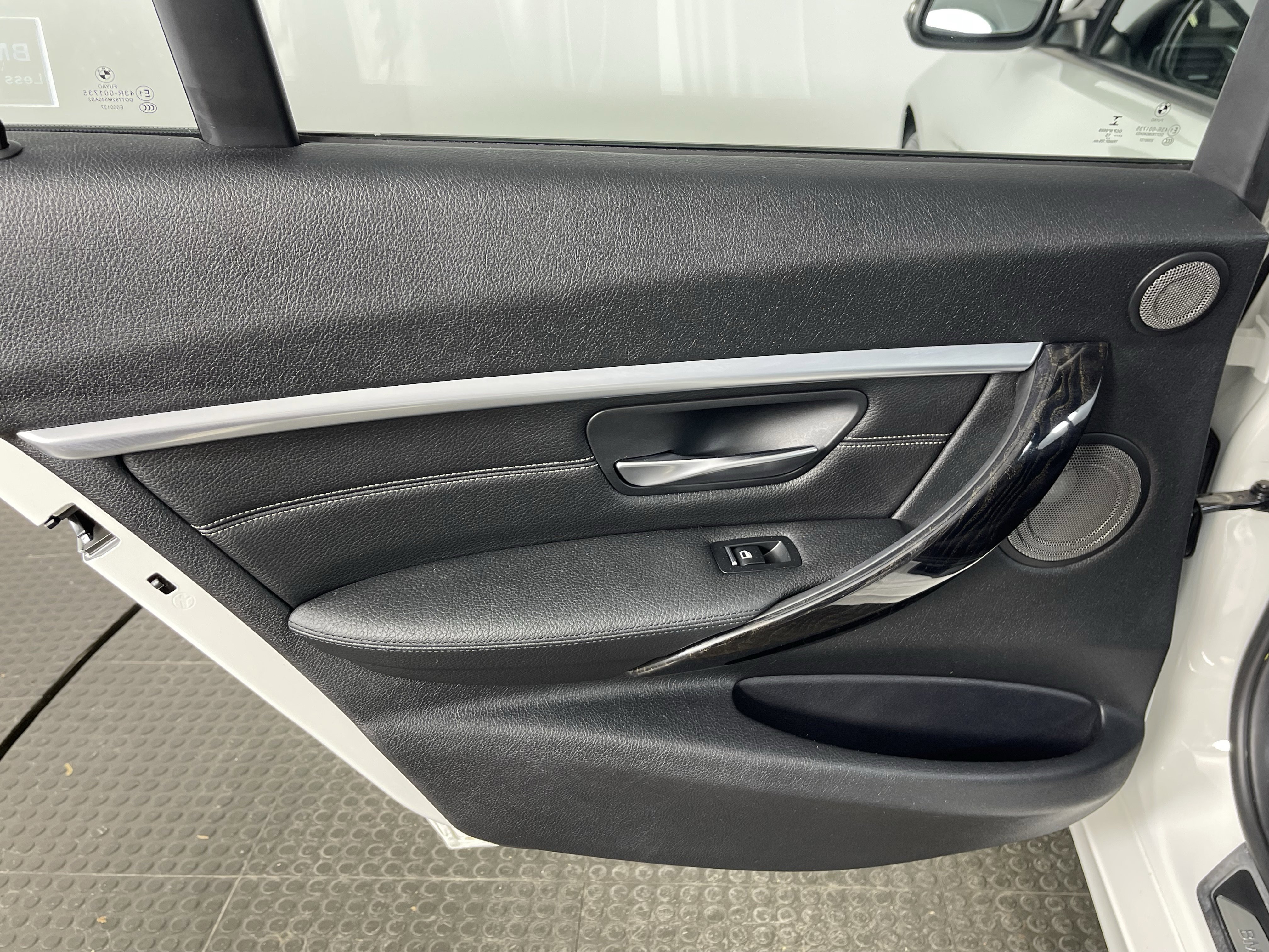 Used 2016 BMW 328i xDrive Sedan image 15